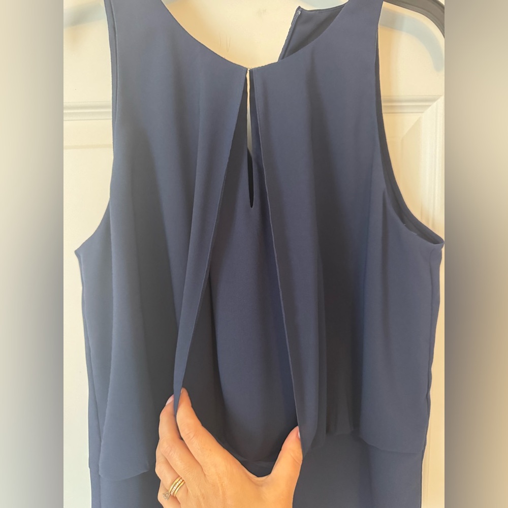 Ann Taylor keyhole sleeveless blouse navy - Picture 2 of 6
